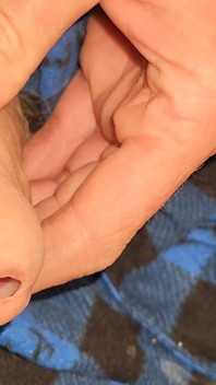 Urethral Toys and Gaping Pee Hole While Urinating
