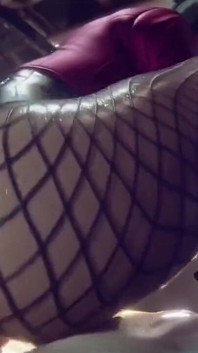 Gadis kelinci terangsang memantul keras di kontol monster besar