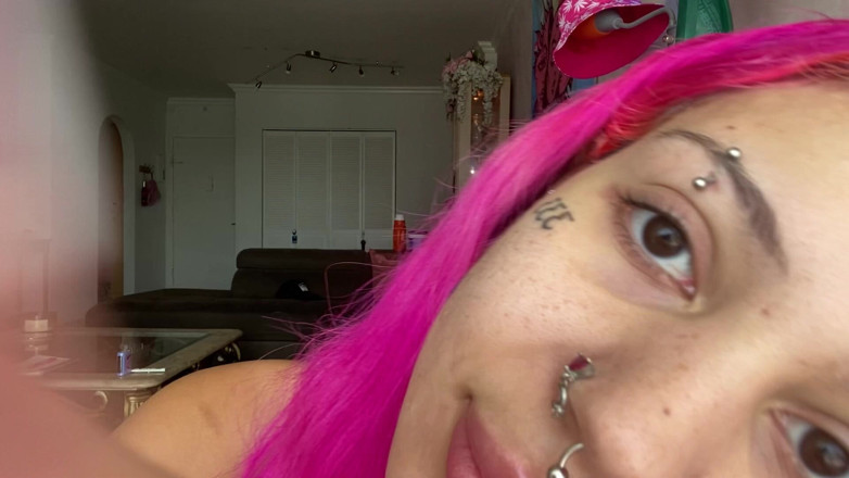 Nali Marie: Long Nails Fetish Tapping Asmr Scratching Your Face Softly Nails...