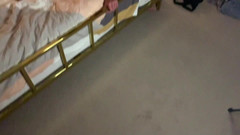 Serenity Cox: Manžel sdílí manželku s přítelem / nechráněný creampie