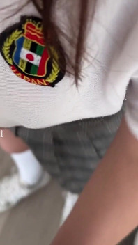 Wie Alt Ist Dieses Schulmädchen? Vollständiges Heimvideo