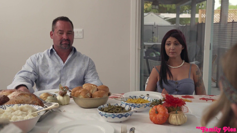 My family pies: My Stepcousins spust na Święto Dziękowania - S16:e4