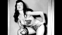 Vintage Usa: Neuvěřitelně sexy vintage brunetka v žáru