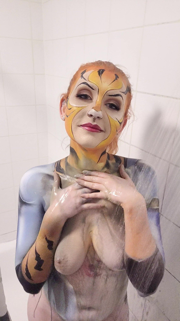Em Yang: Thundercats tygra Körperfarbe Duschentfernung