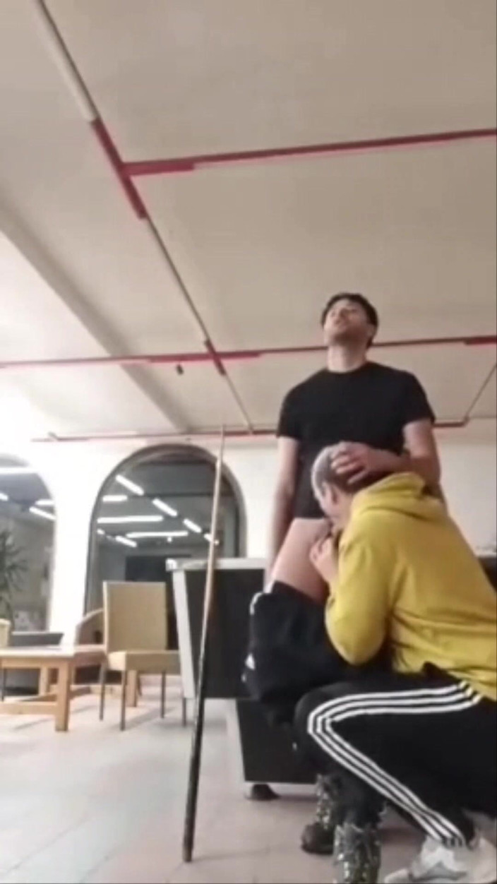 Justin hoodwar: Biên soạn De Pipe