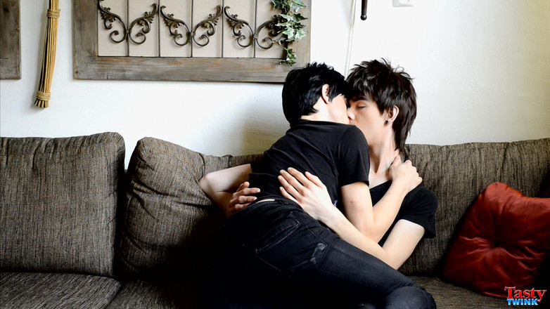 Tasty Twink: Ethan ve Seth ile mastürbasyon boşalması