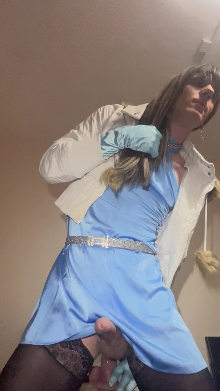 Jessica silk: Jess Silk dildoya biniyor