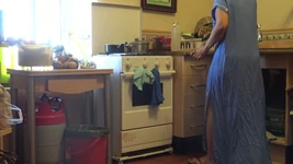 Turkish Muslim Wife Is Shocked When She Gets Suprise Cumshot From Perverted Husband