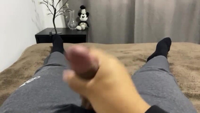 Dylan Ford: Un Brésilien se branle avec des chaussettes - Dylan Ford
