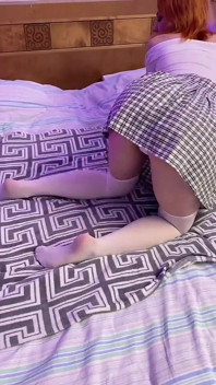 내 여친이 나를 쏠 때 자신을 놀리기