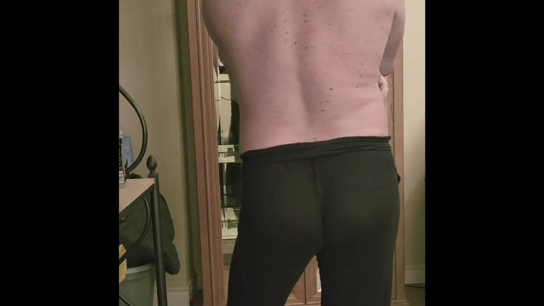 NiceBum2: 透明试穿性感屁股