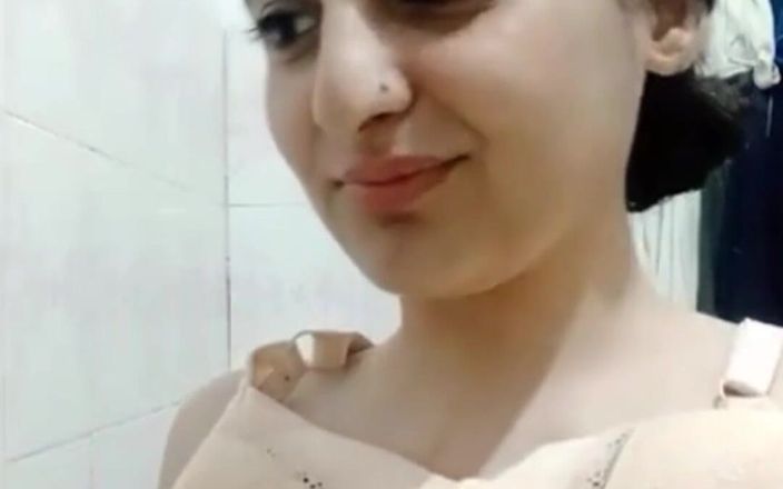MehwishAly: My Czn face un videoclip pentru fanii mei 1