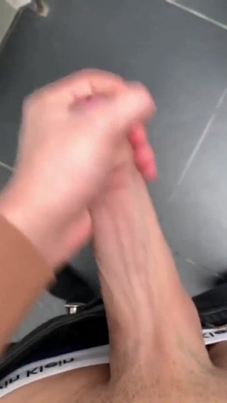 qaz11: Handjob on camera-112