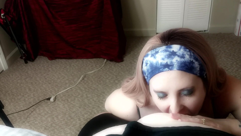 Kennedy Channing: Step-mom Blowjob Facial on Stepmother's Day