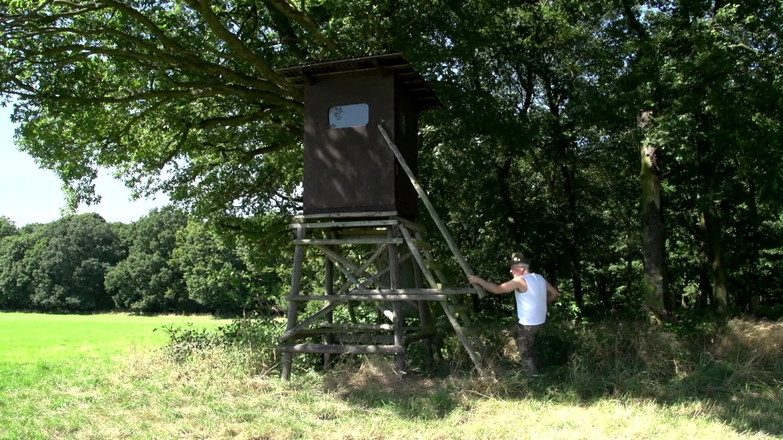 German Porn: Блондинка з татуюванням, красуня на відкритому повітрі, подвійне проникнення, трах фест