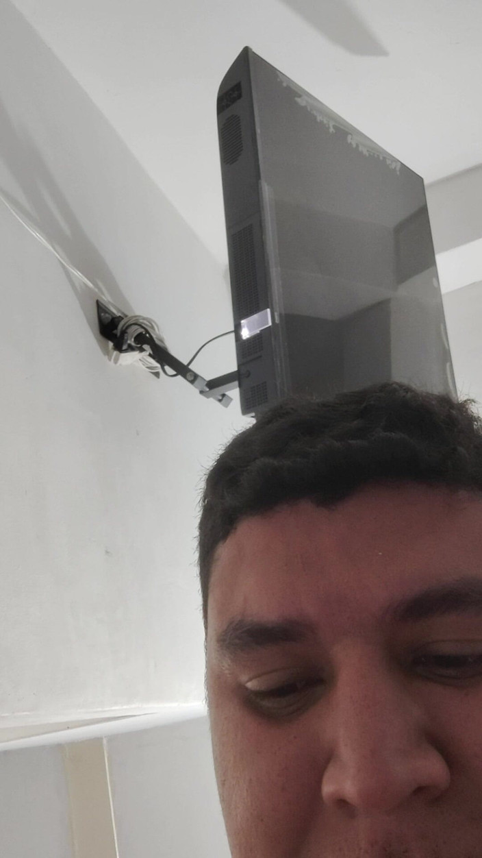 Angy Bisexperiences: 我的壮男如此粗暴地摧残我的绿帽奴老公的菊花