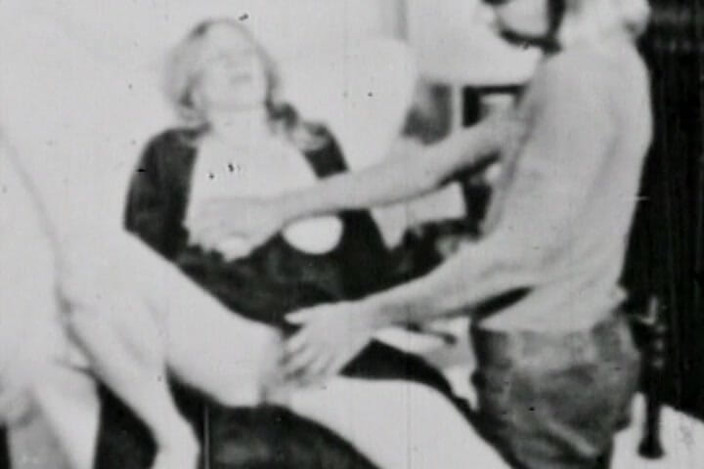 Vintage Babes: Slender Babe Gets a Facial After Hot Vintage Fuck
