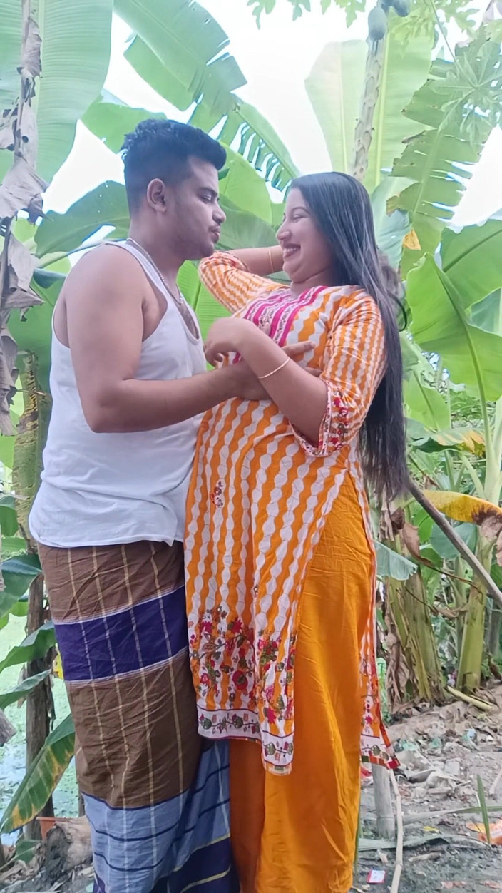 Taniyaxx: India XXX Video op