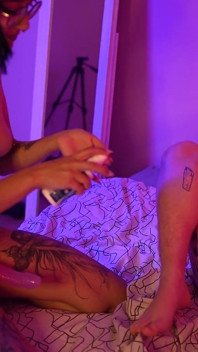Strapon Lesbian: Je La Baise Devant Son Mec - French, Cocu, Altgirl