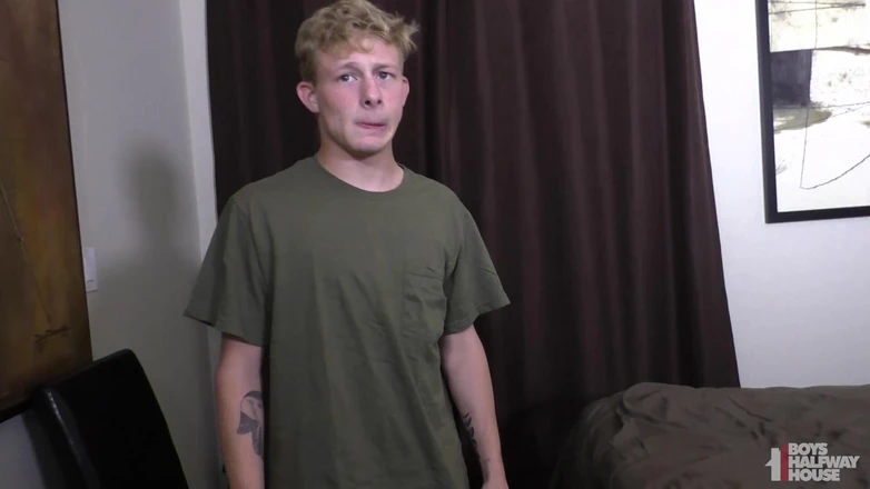 Boys half-way house: Primeira gozada interna de delinquente