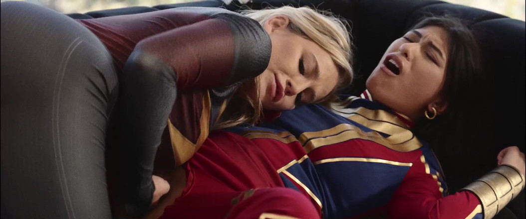 Cosplayground: Superhero Threesome