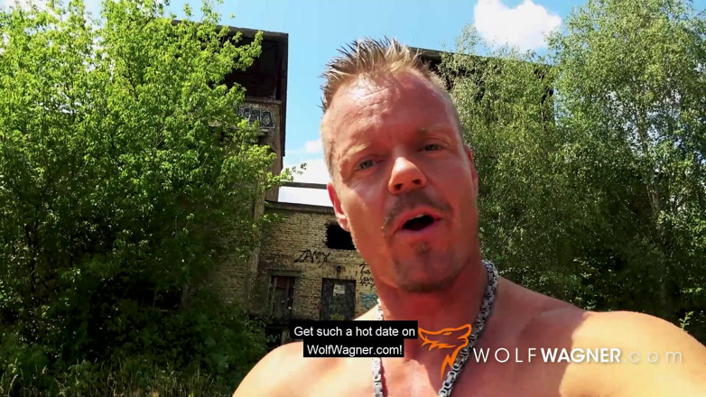 Wolf Wagner Com: Німецька Емо Дорін насолоджувалася гарячим трахом на вулиці в Берліні! Wolfwagner