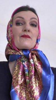 Satin-kopftuch-modenschau Und Auf Tuch Abspritzen, JOI, Lady Victoria Valente