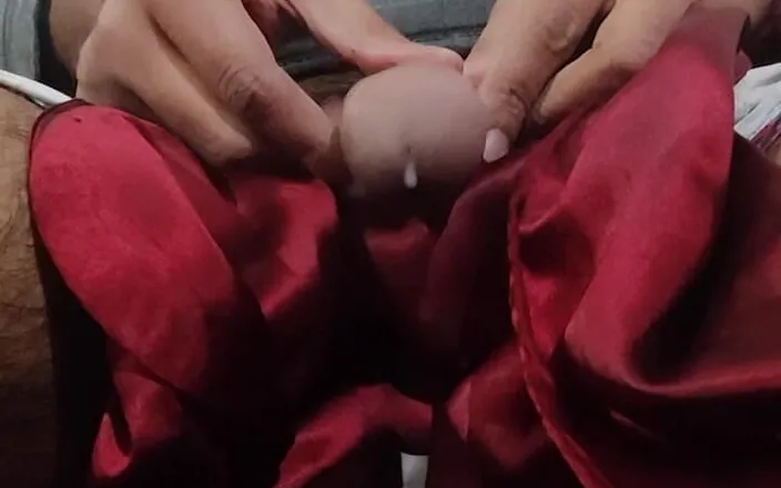 Satin And Silky: Satin Silk Handjob Porn - Dick Head Rub with Satin Silky...