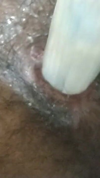 Chico solo juego anal
