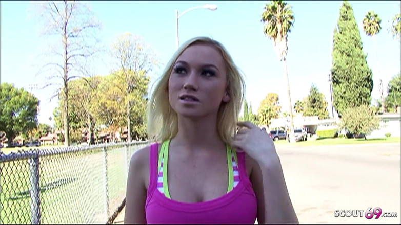 Full porn collection: Step father fucks horny blonde teen Madison with silicon tits...