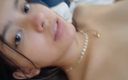 Prisila Devid: Gode sexy dans ma chambre