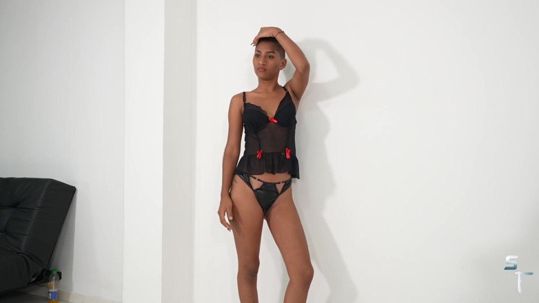 Shave Flix: Jazmin