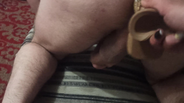 DirtyLubov: Bisessuale in soggiorno