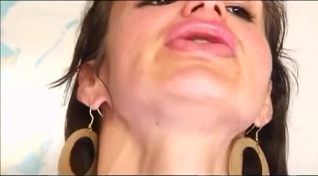 Shemale World: La scopata anale di una trans sensuale con grandi tette