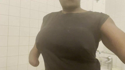 JuneAmputee: Mi g-cup vista horizontal