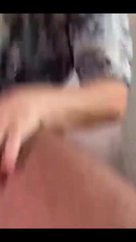 Když přijdu domů, chci šukat! Šukám každého, kdo se mu poddá, jako tenhle kluk