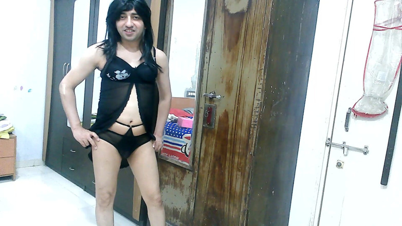 Cute & Nude Crossdresser: Sexy sissy crossdresser femboy Sweet Lollipop in hot black babydoll.