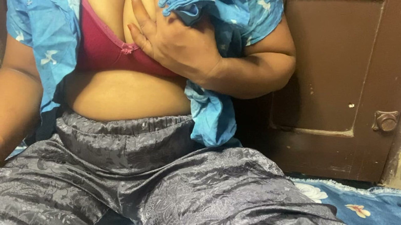 Angoori: Indian Pussy Finger