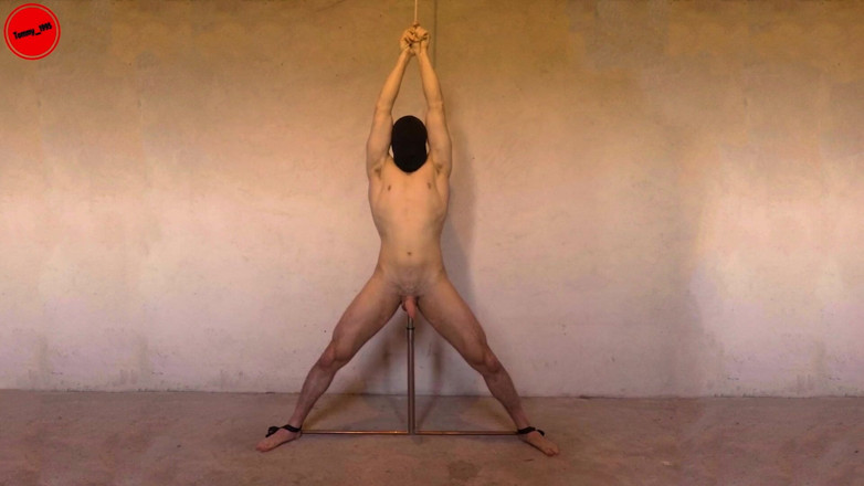Tommy_1995: Bucurați-vă de priveliște - Futai cu vibratorul, stimularea prostatei