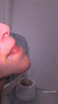 Self Piss Washing Teeth with Cum and Piss