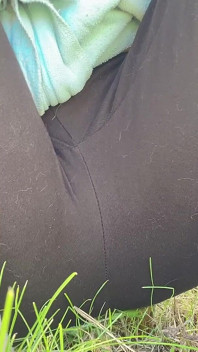 Pepek kencing untuk pokok bunga penjagaan