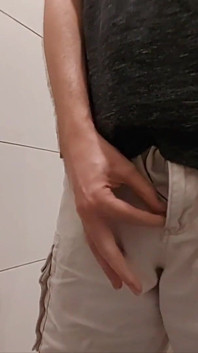 Meando en un urinario - ¡la colección meando!