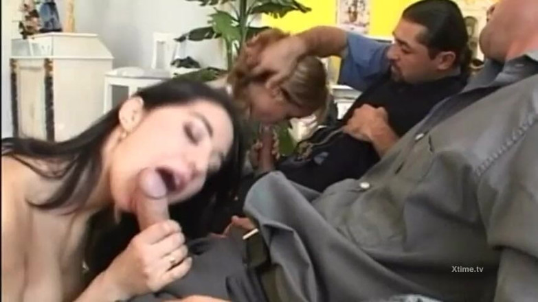 Monster Cocks: Krew penembusan berganda