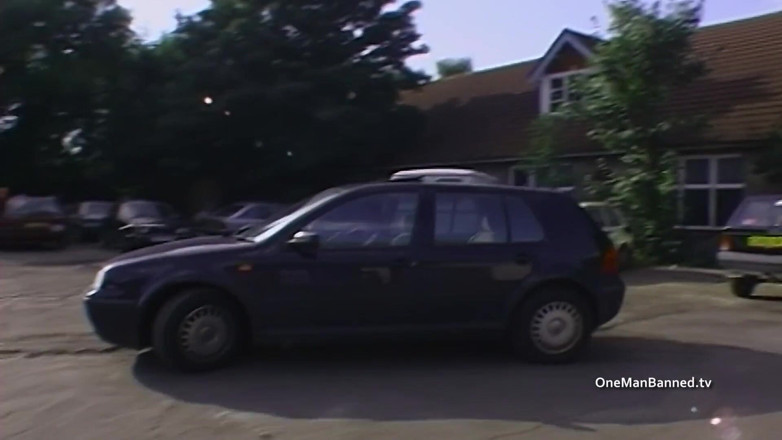 One Man Banned: Sarah Beatie se muestra a los camioneros