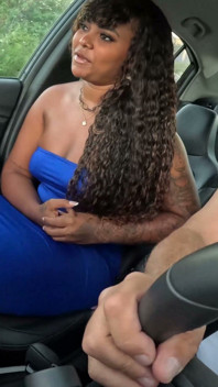 Marlana Barboza, the Samba Girl, Caused a Stir While Catching a Ride in Salvador