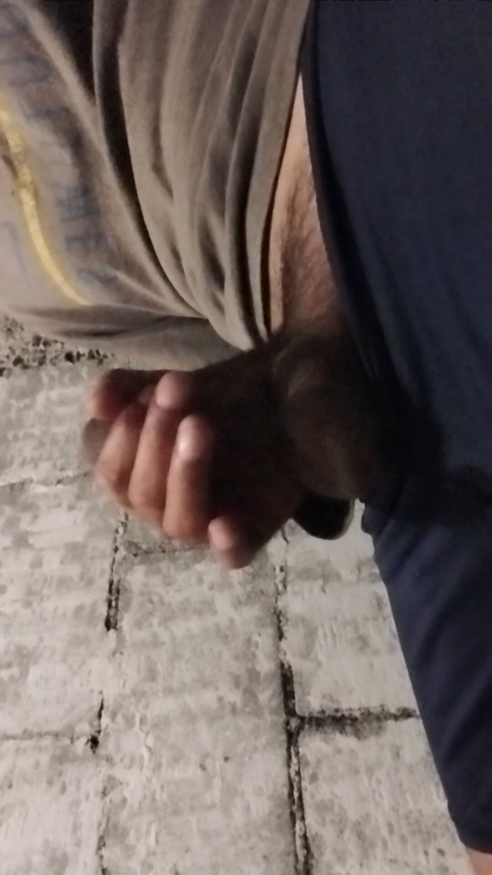 AlexAlejandro13: Ayuda a Este Papito a Masturbarse