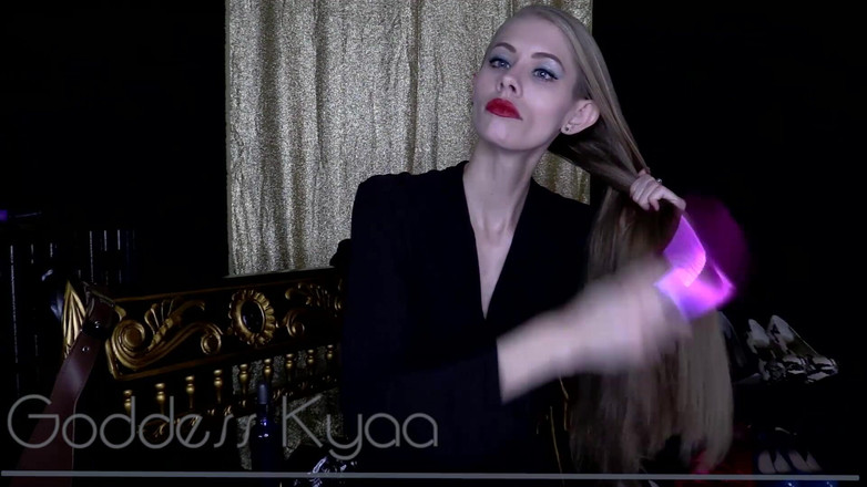 Kyaa Chimera: Trêu chọc đánh răng bằng tóc