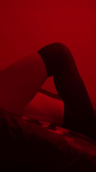 Dessous striptease, dicke schenkel, lange schwarze strümpfe, schenkel, socken, zierlich, schmutzig-blonde PAWG 2023 Tiktok