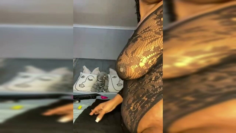 Legendary Booty Overdose: Curvy Black BBW Teasing