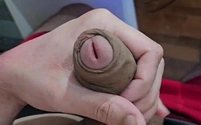 Lkdick8: A Very Long Cock